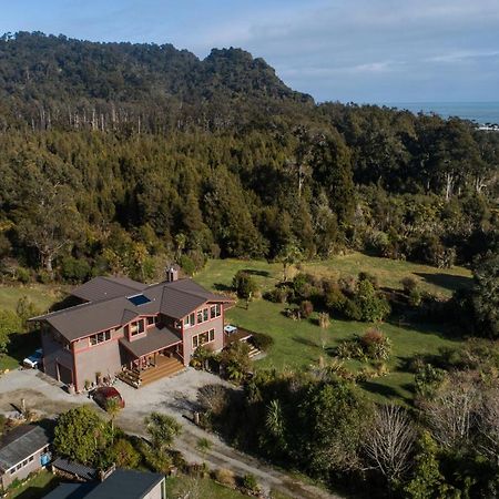 Paramata Lodge Kakapotahi Екстериор снимка