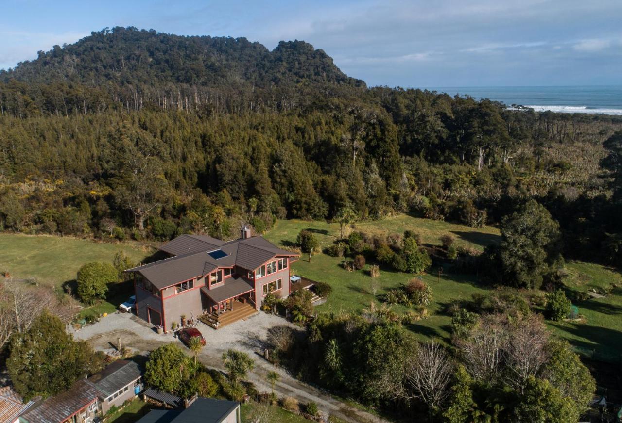 Paramata Lodge Kakapotahi Екстериор снимка