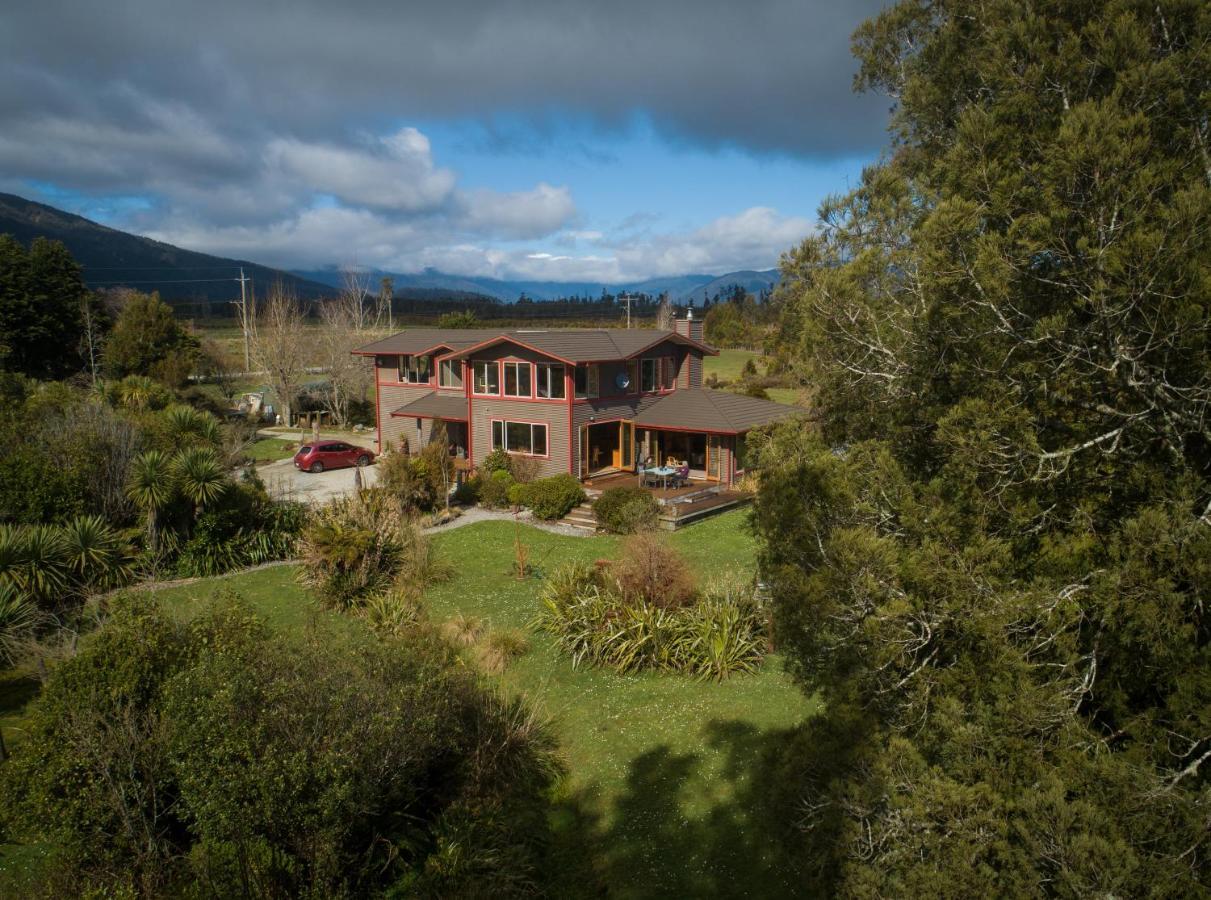Paramata Lodge Kakapotahi Екстериор снимка